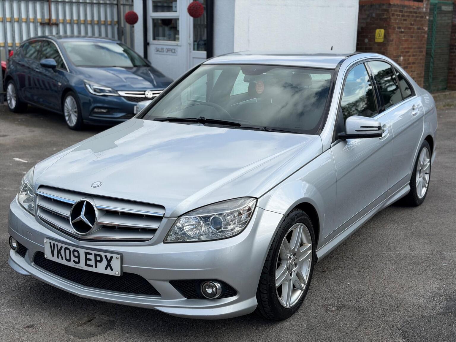2009 Mercedes-Benz C CLASS 2.1 C220 CDI Sport Auto Euro 4 4dr, exterior view 4