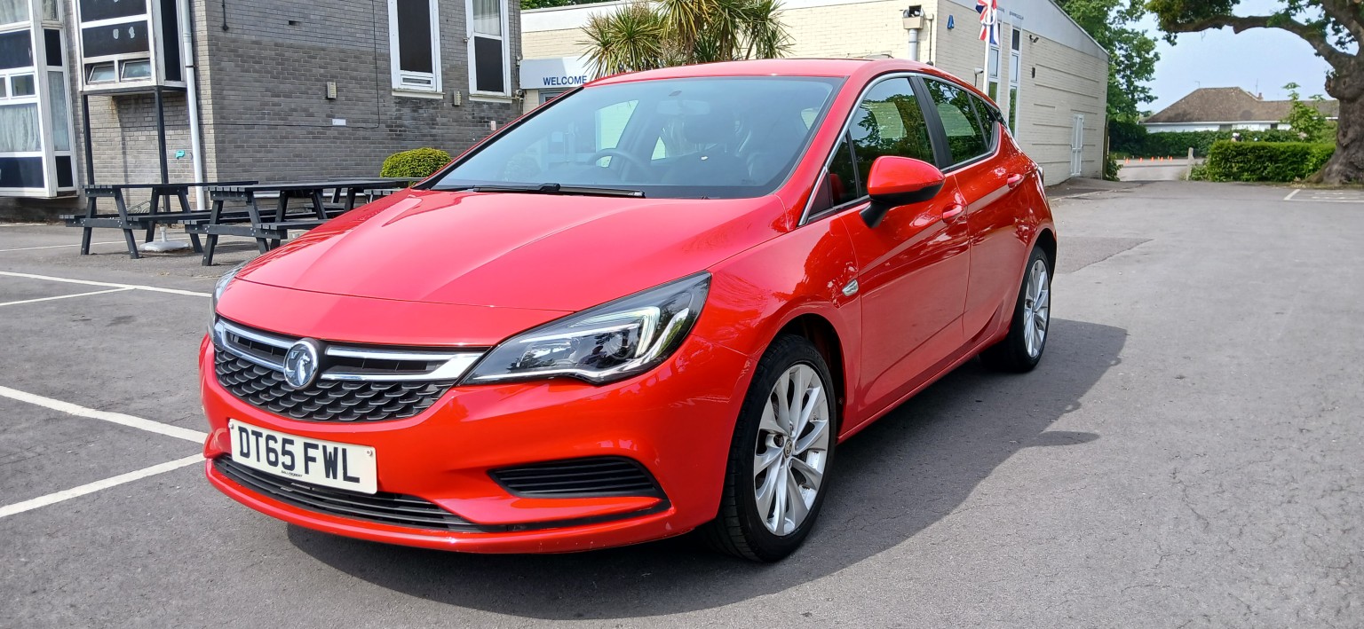 2016 Vauxhall ASTRA 1.4 i Design, exterior view 4