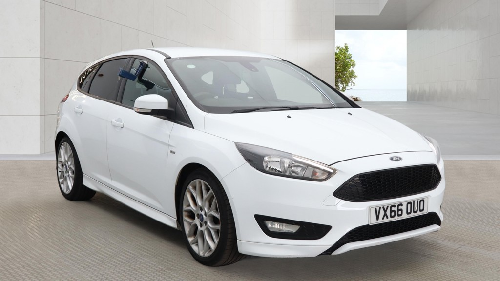 2016 Ford FOCUS 1.0 T EcoBoost ST-Line White 5dr 1 KEEPER+LOW TAX+SATNAV, exterior view 3