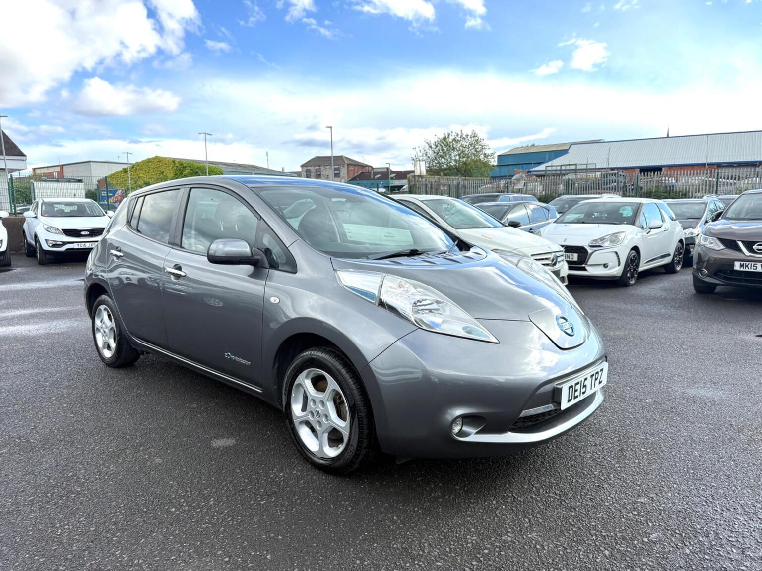 2015 Nissan LEAF 24kWh Acenta Auto 5dr for sale, exterior front view