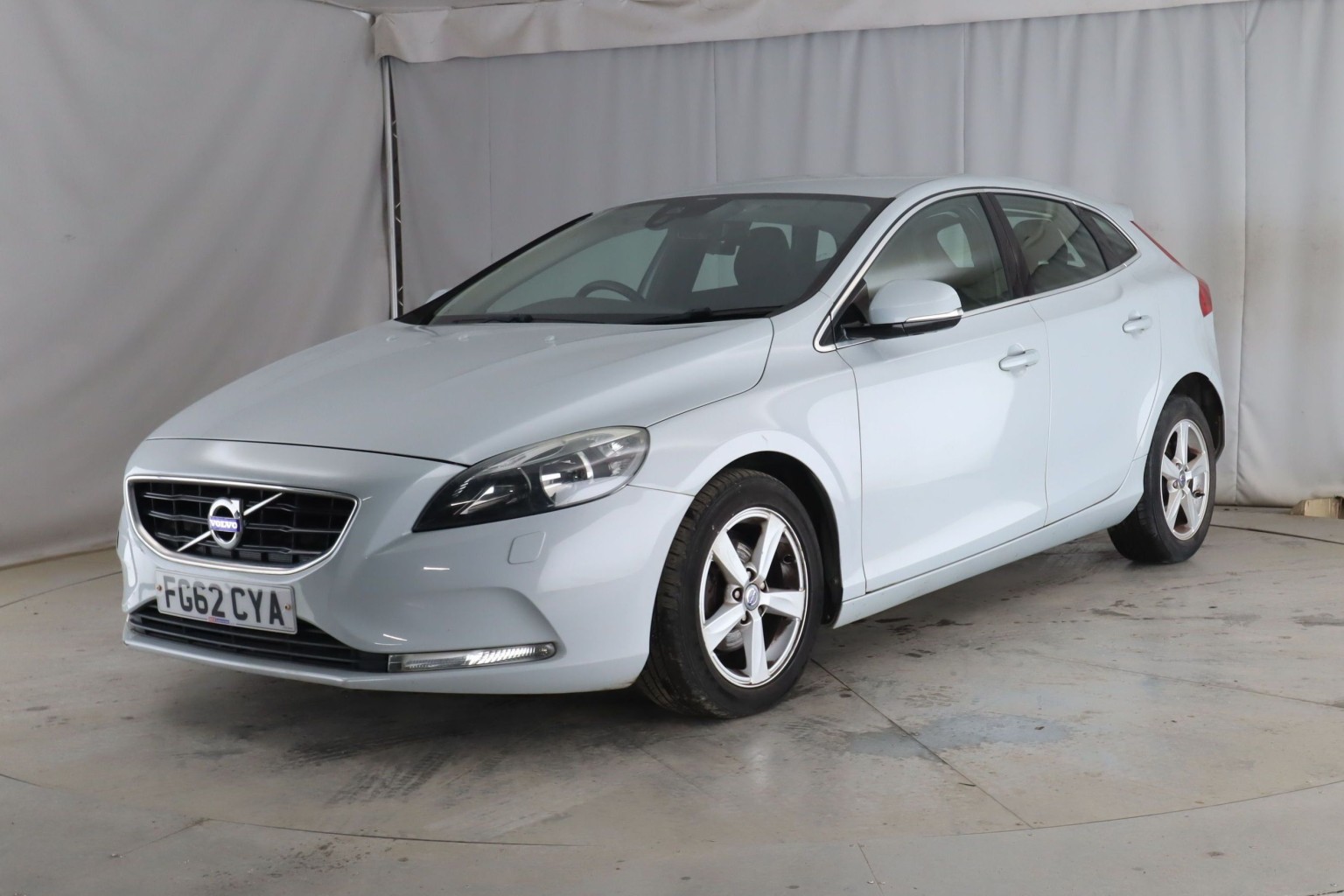 2012 VOLVO V40 1.6 D2 SE
