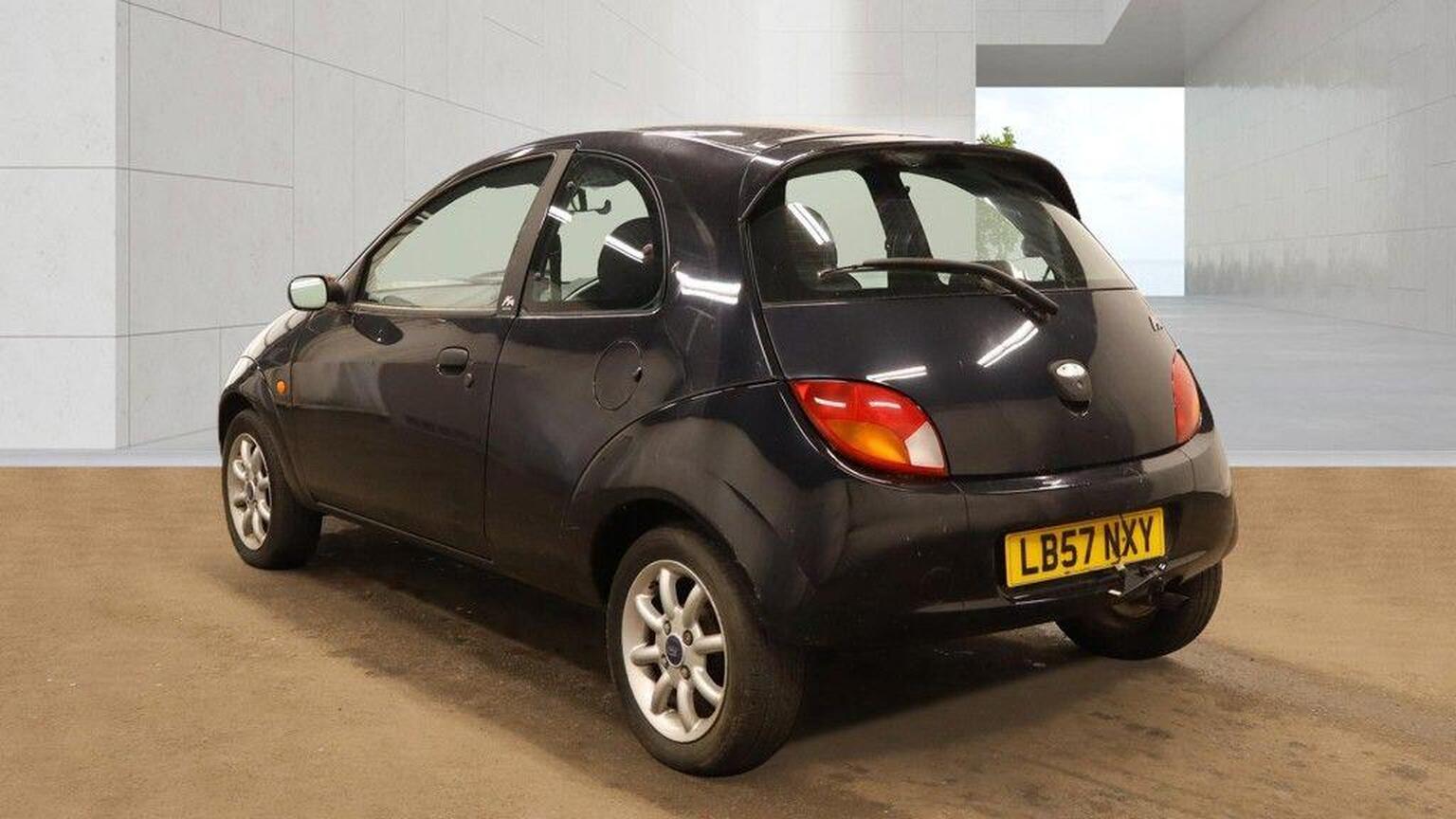 2008 Ford KA 1.3 Zetec Climate 3dr, exterior view 3