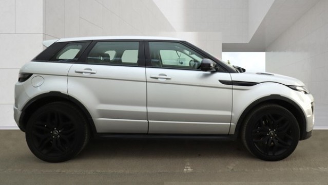 2016 Land Rover RANGE ROVER EVOQUE 2.0 TD4 HSE Dynamic Lux, exterior view 4