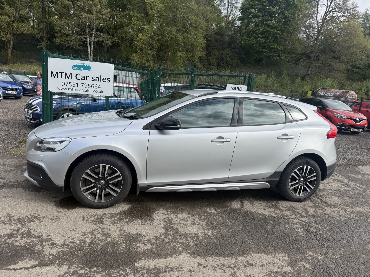 2017 Volvo V40 CROSS COUNTRY 2.0 Cross Country D2, exterior view 3