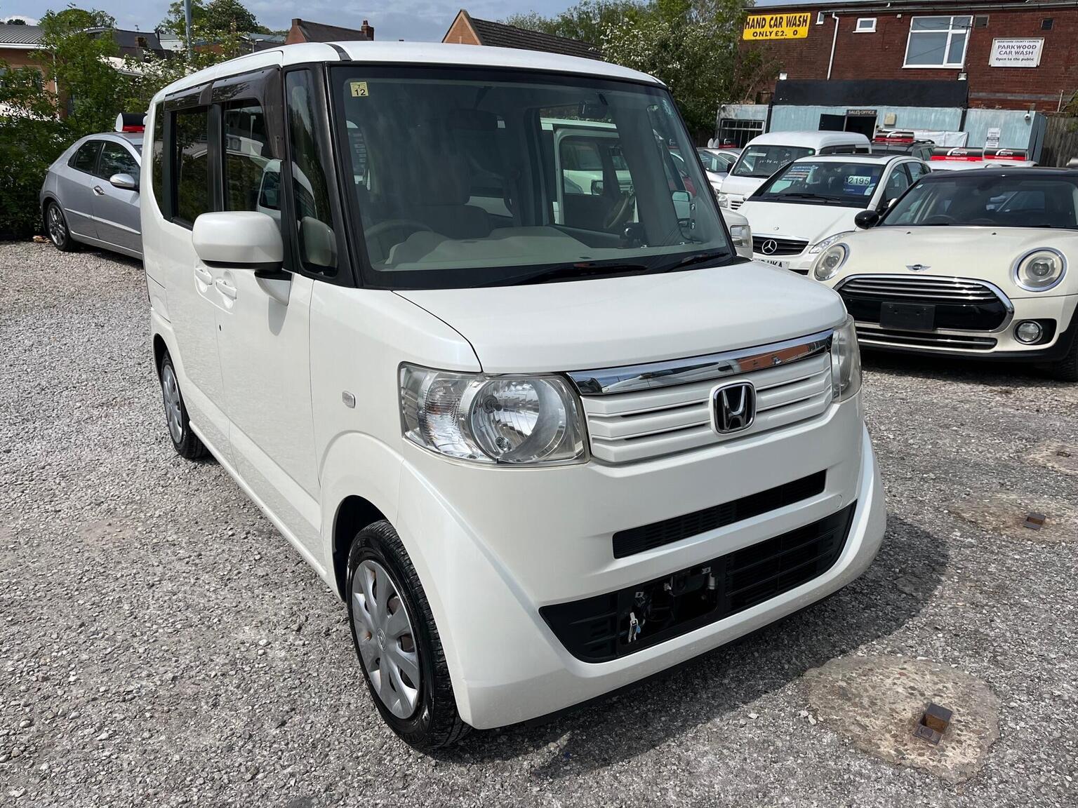 2014 HONDA N-BOX G 0.7l AUTO 5dr