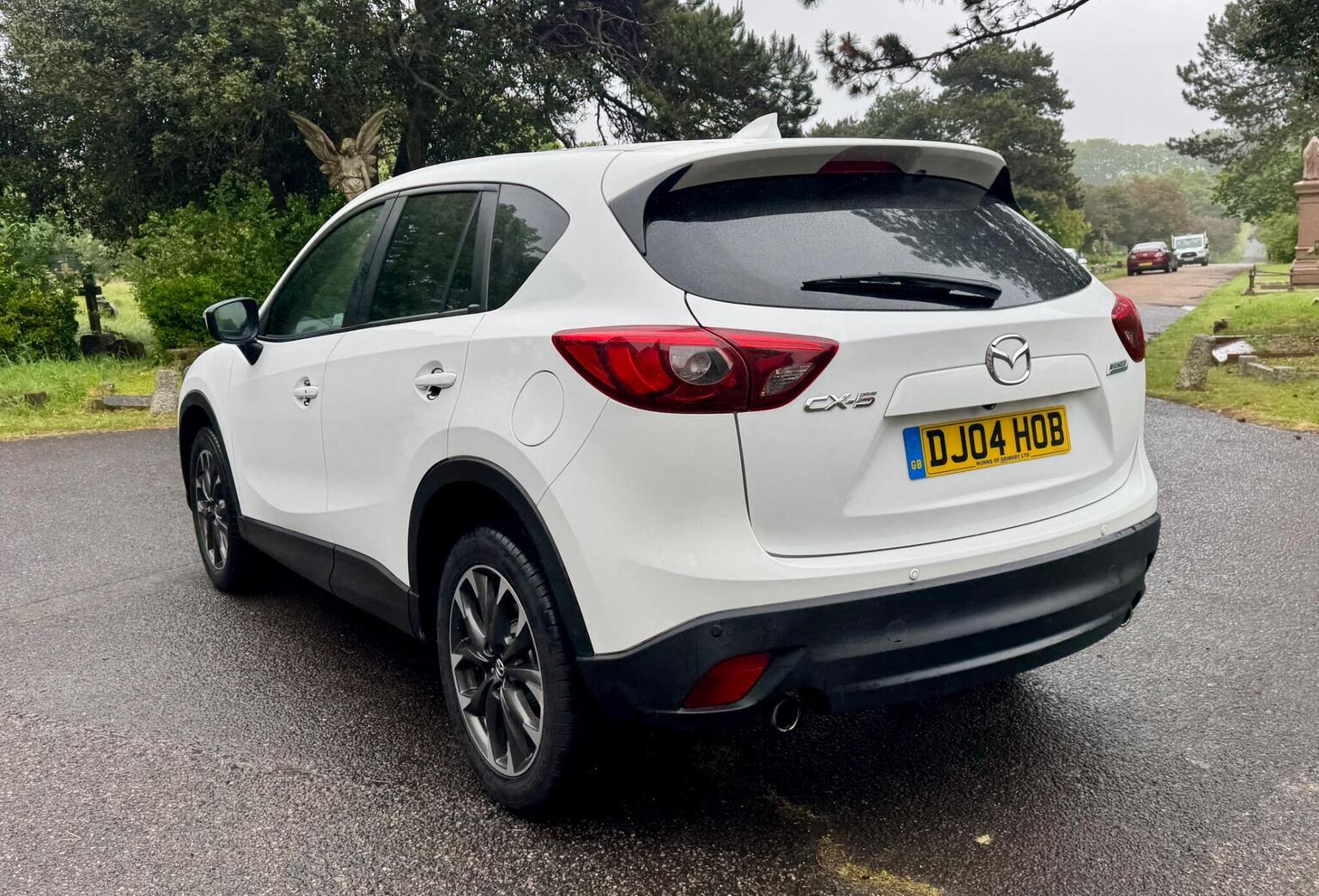 2015 Mazda CX-5 2.0 SKYACTIV-G Sport Nav Euro 6 (s/s) 5dr, exterior view 4