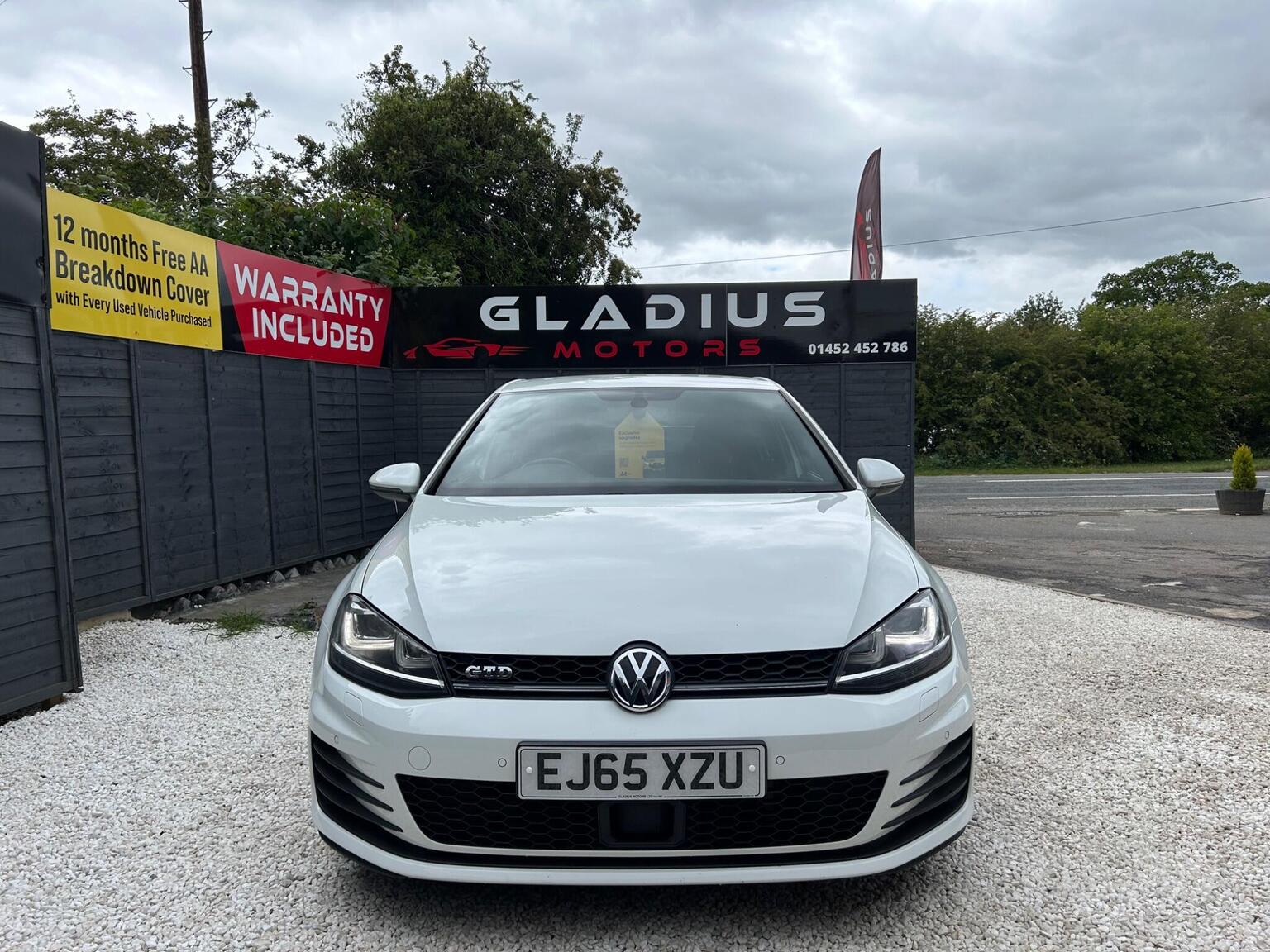 2016 Volkswagen GOLF 2.0 TDI BlueMotion Tech GTD DSG Euro 6 (s/s) 5dr, exterior view 2