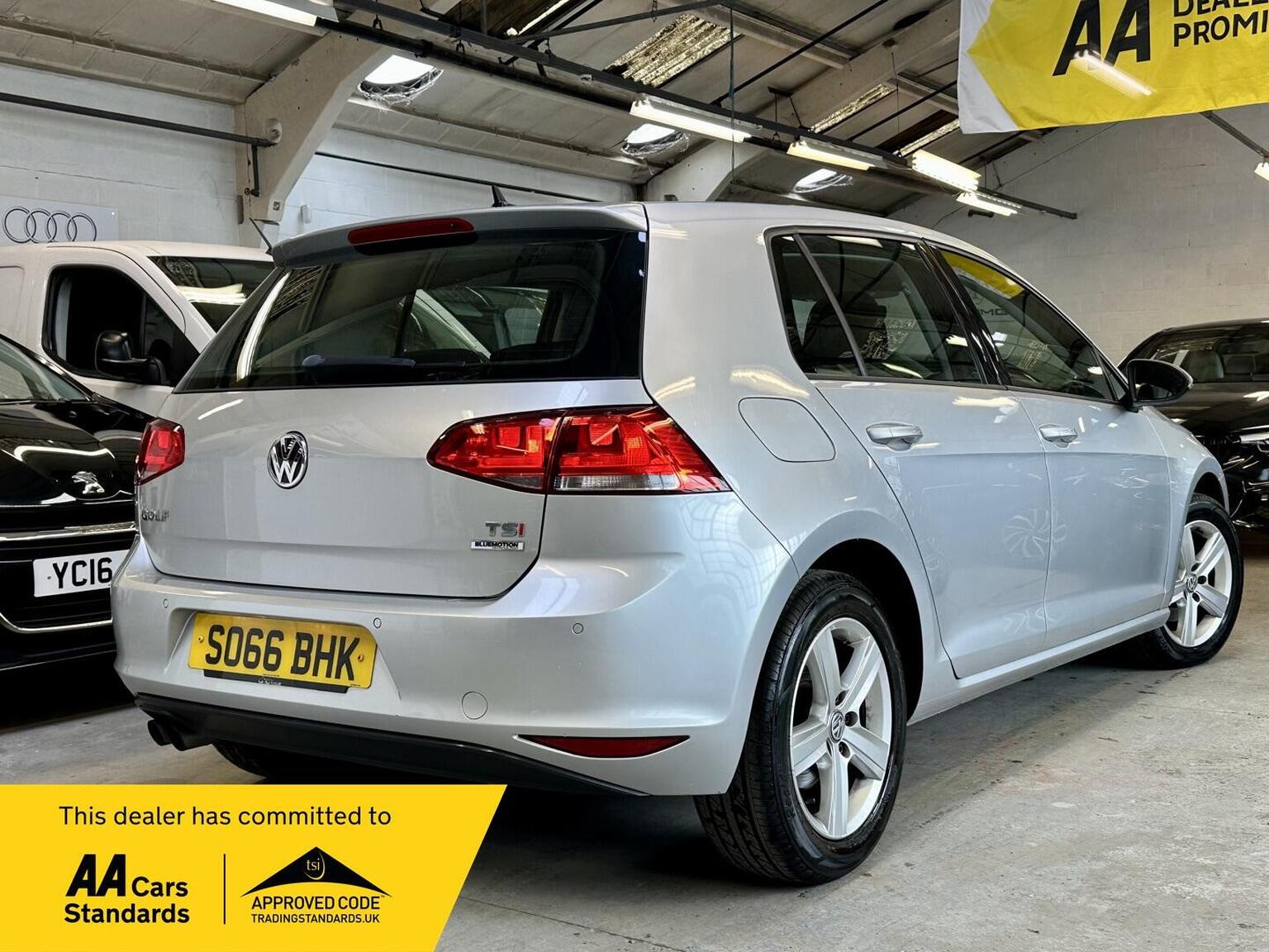 2017 Volkswagen GOLF 1.4 TSI BlueMotion Tech Match Edition Euro 6 (s/s) 5dr, exterior view 4
