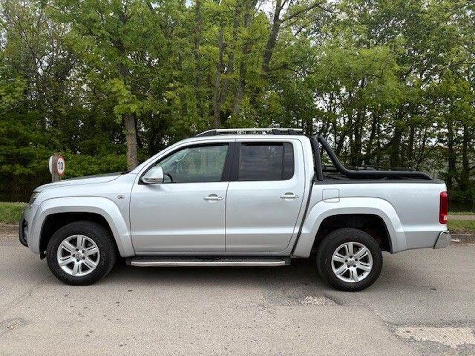 2012 Volkswagen AMAROK 2.0 BiTDI Highline 4Motion Euro 5 4dr, exterior view 4