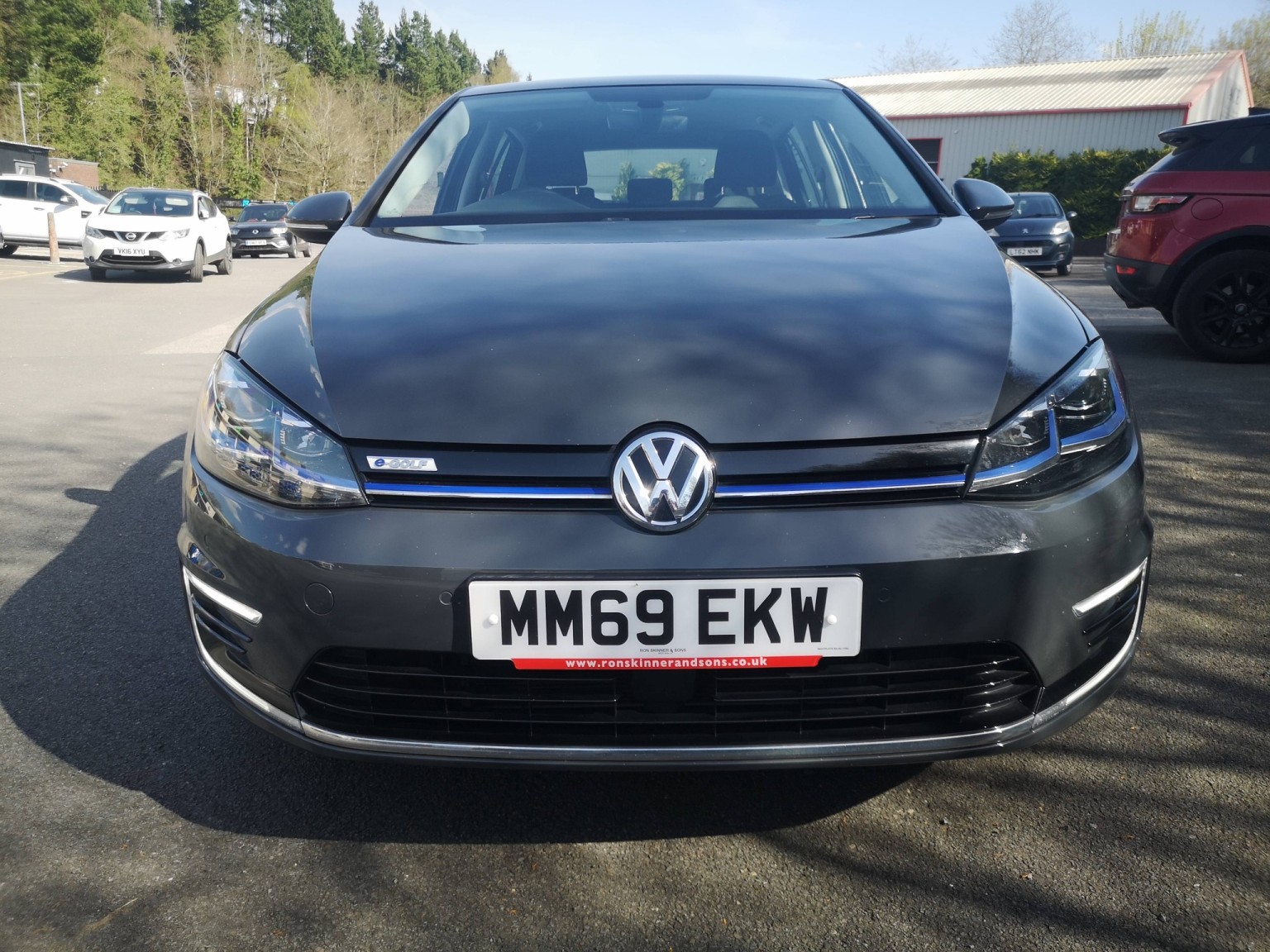 2019 Volkswagen E-GOLF 35.8kWh e-Golf, exterior view 2