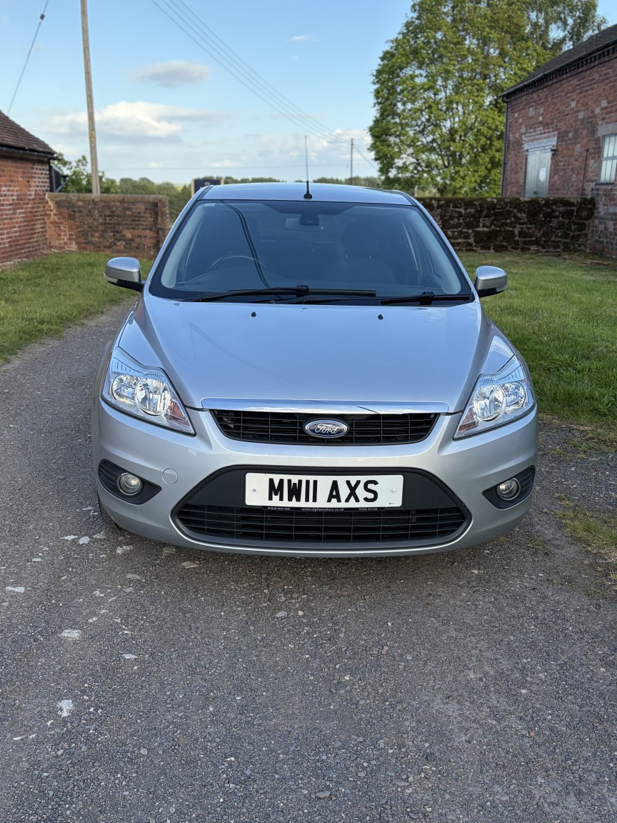2011 Ford FOCUS 1.6 Sport, exterior view 2