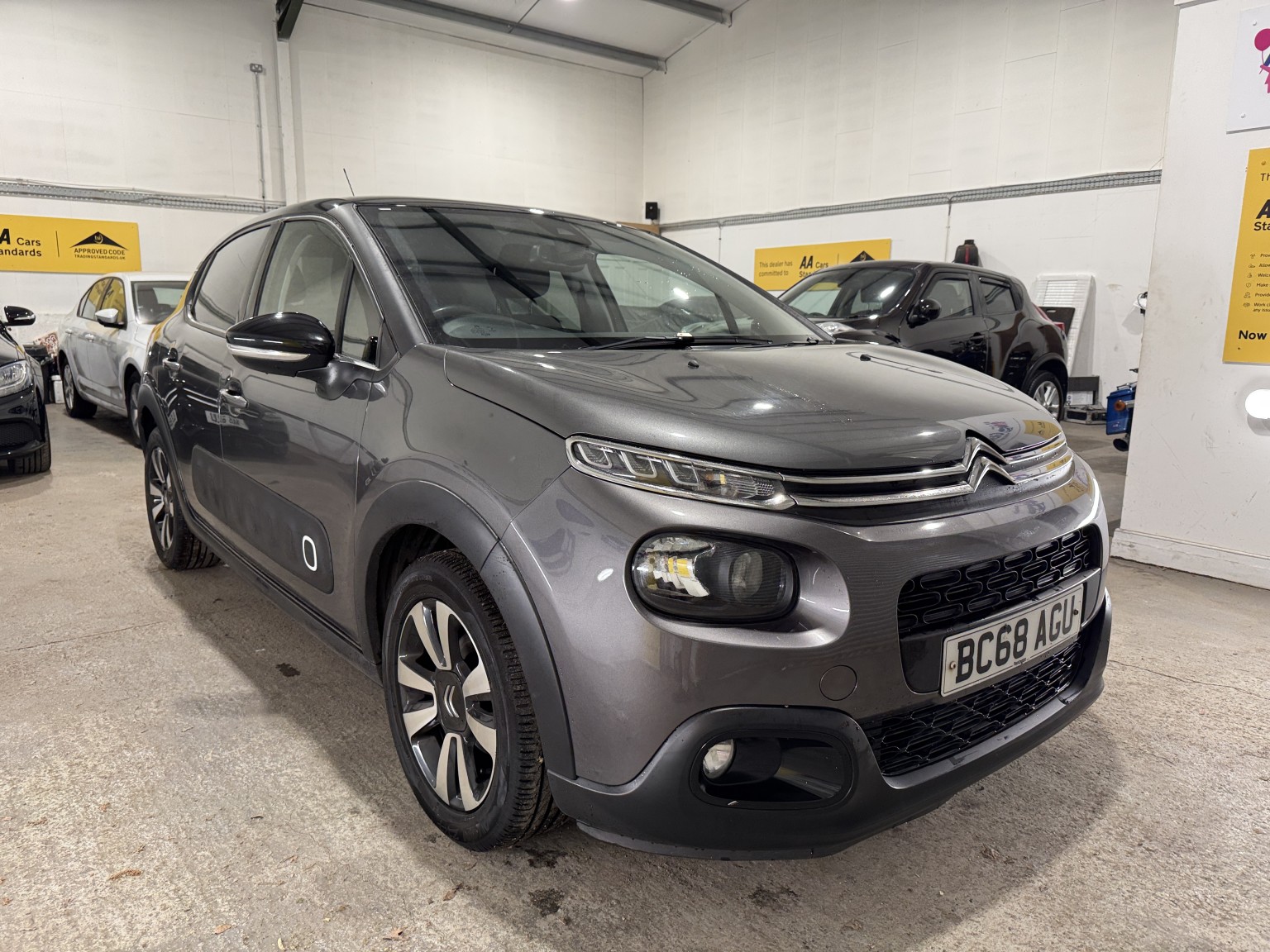 2019 Citroen C3 1.2 PureTech Flair, exterior view 3