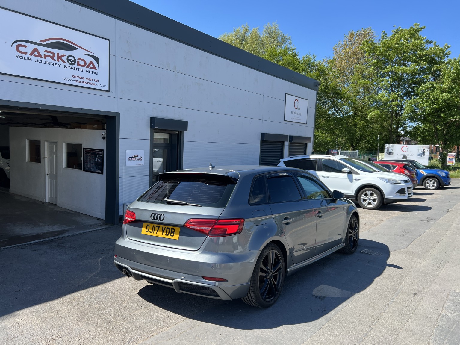 2017 Audi A3 1.6 TDI S line, exterior view 2