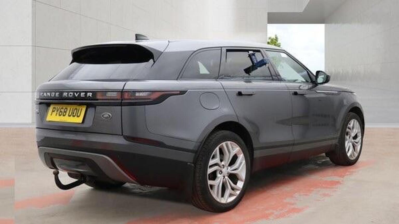 2019 Land Rover RANGE ROVER VELAR 2.0 D180 S Auto 4WD Euro 6 (s/s) 5dr, exterior view 3
