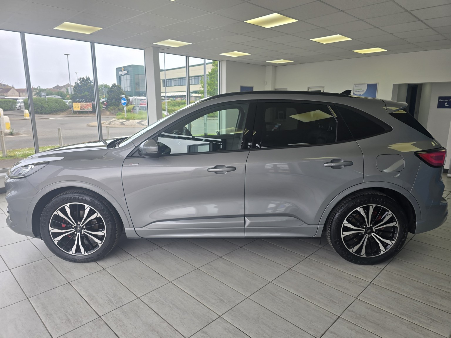 2023 Ford KUGA ST-Line X Edition, Duratec FHEV 190PS, exterior view 4