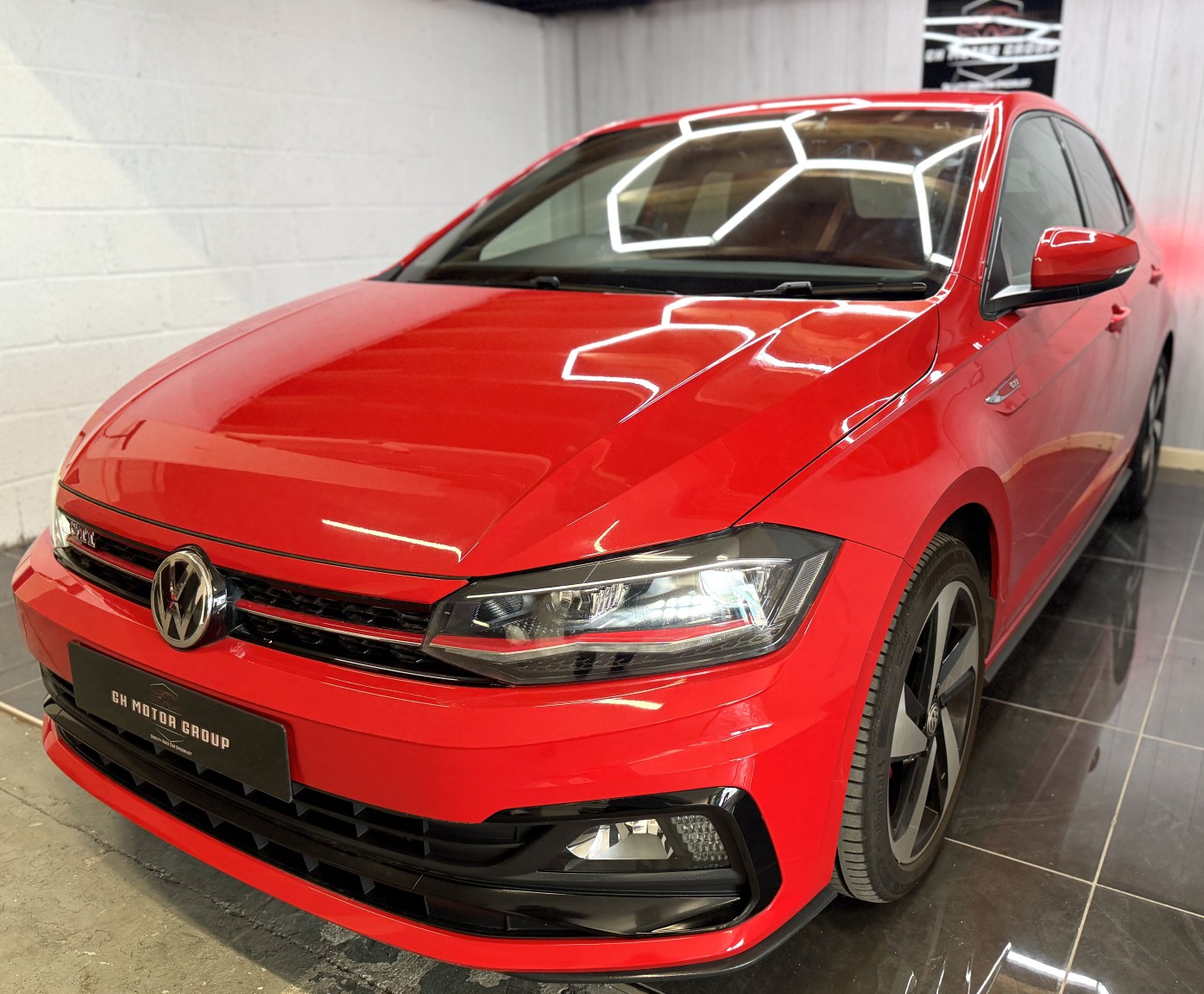 2018 Volkswagen POLO 2.0 TSI GTI, exterior view 3