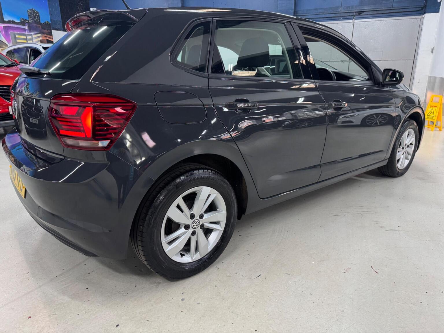 2019 Volkswagen POLO 1.0 TSI SE Euro 6 (s/s) 5dr, exterior view 4