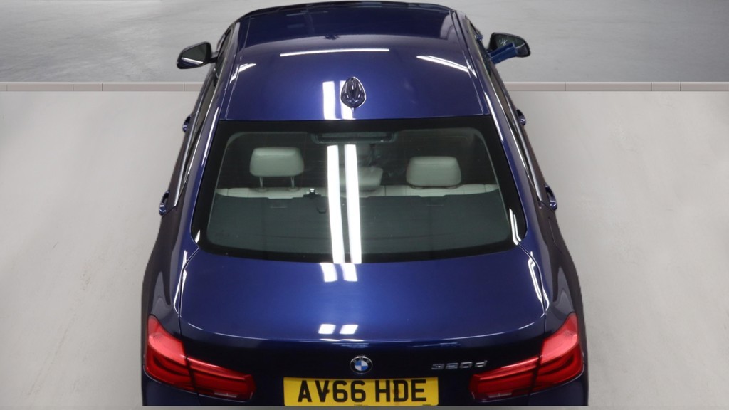 2016 BMW 3 SERIES 2.0 320d Luxury Saloon, exterior view 4