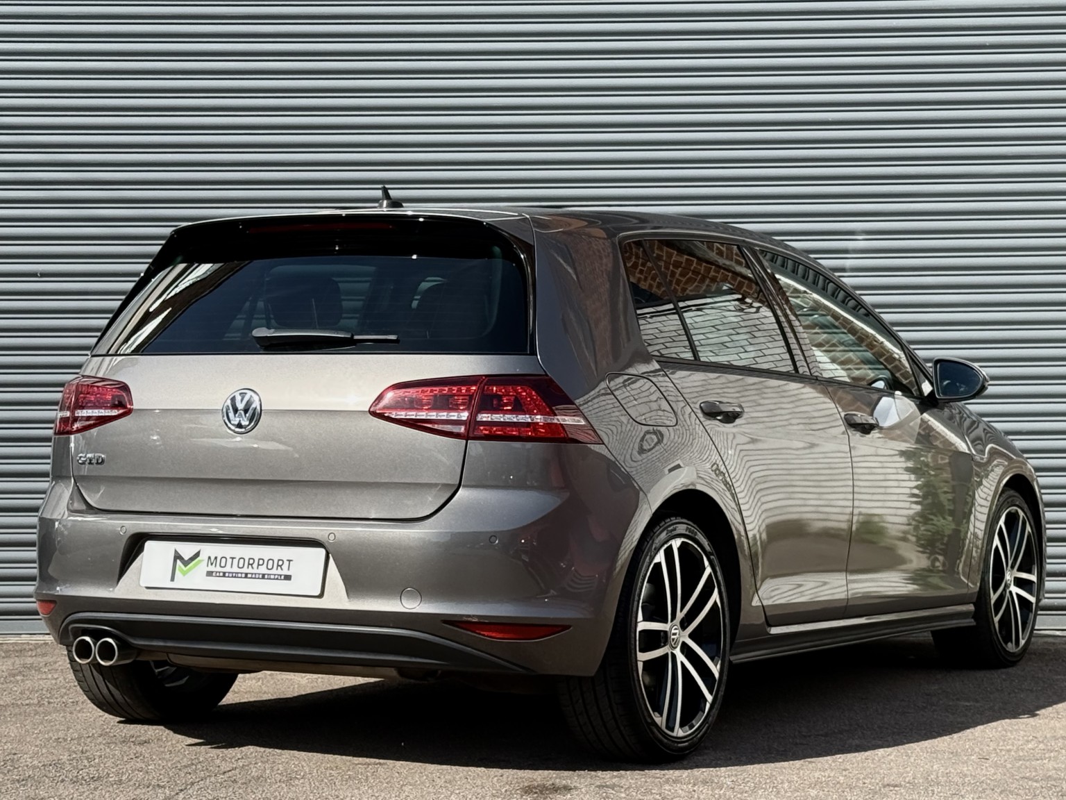 2016 Volkswagen GOLF 2.0 TDI BlueMotion Tech GTD, exterior view 3