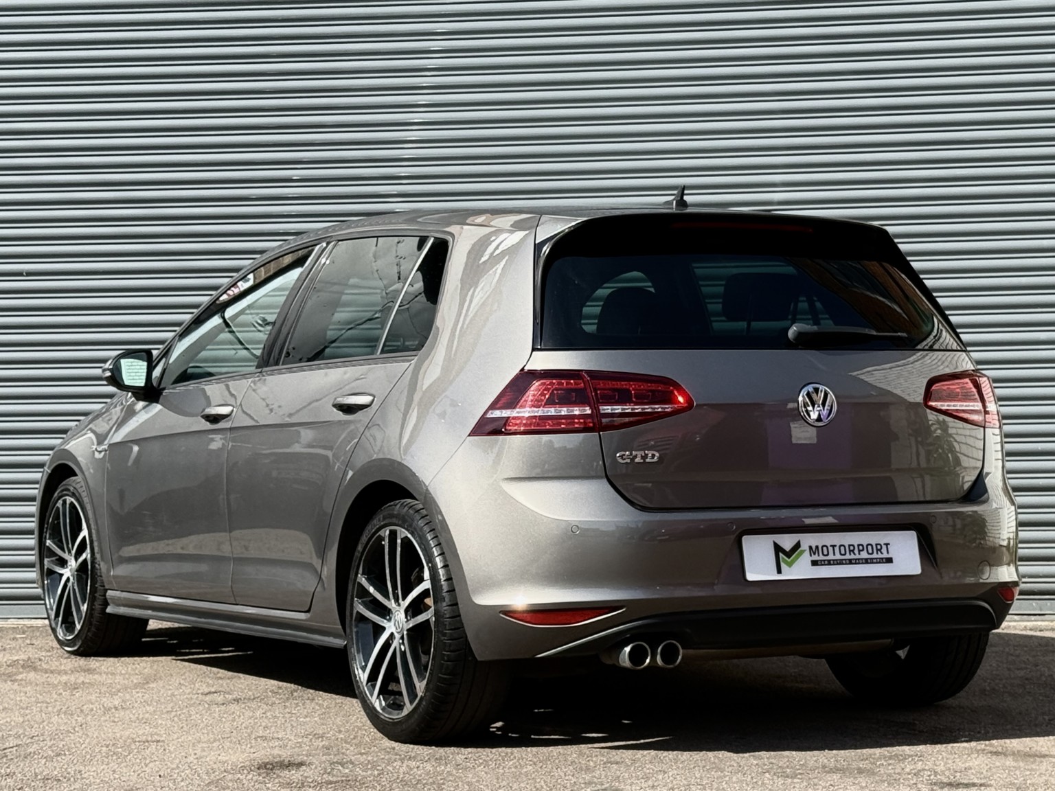 2016 Volkswagen GOLF 2.0 TDI BlueMotion Tech GTD, exterior view 4