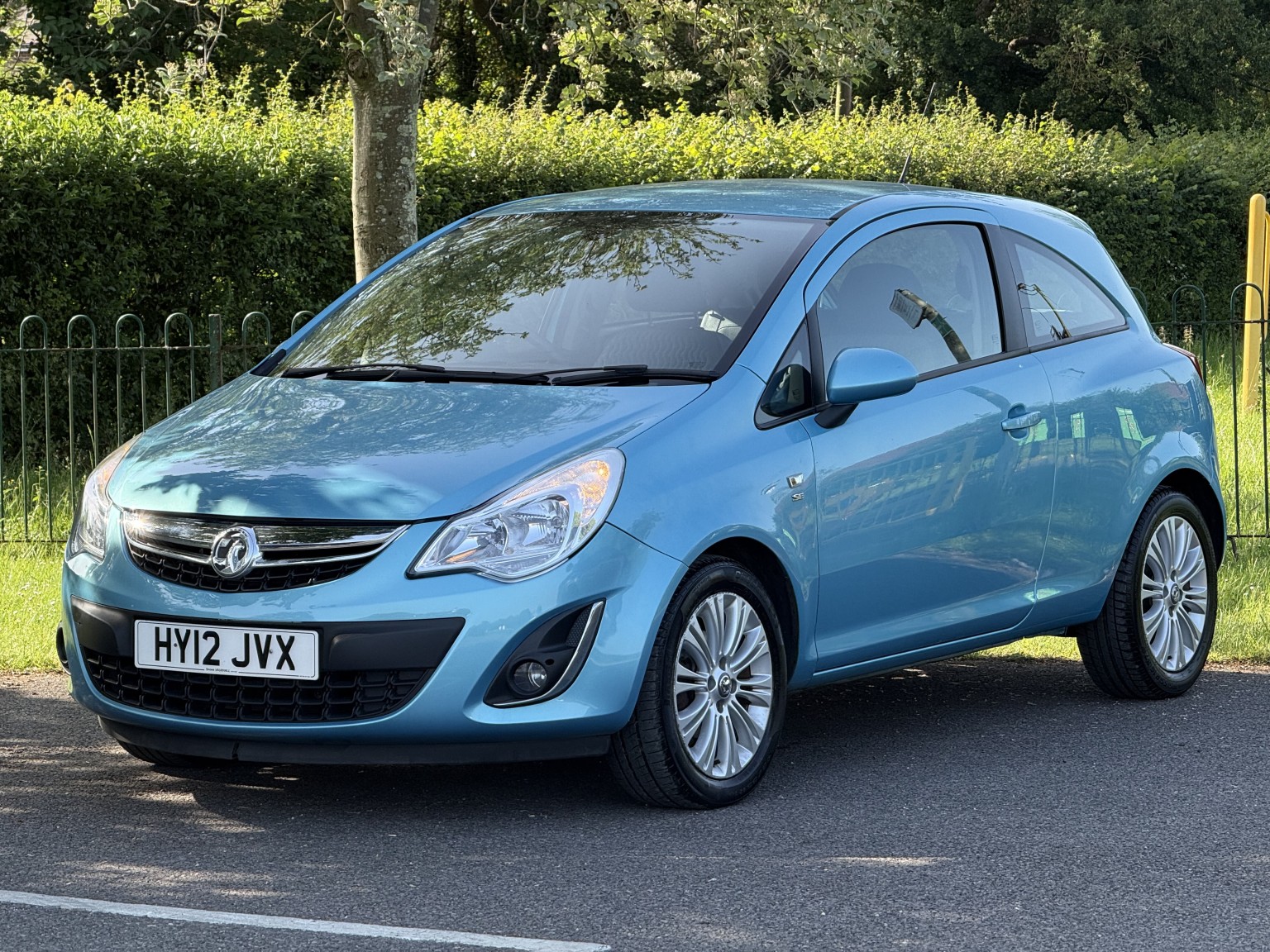 2012 Vauxhall CORSA 1.2 16V SE, exterior view 3