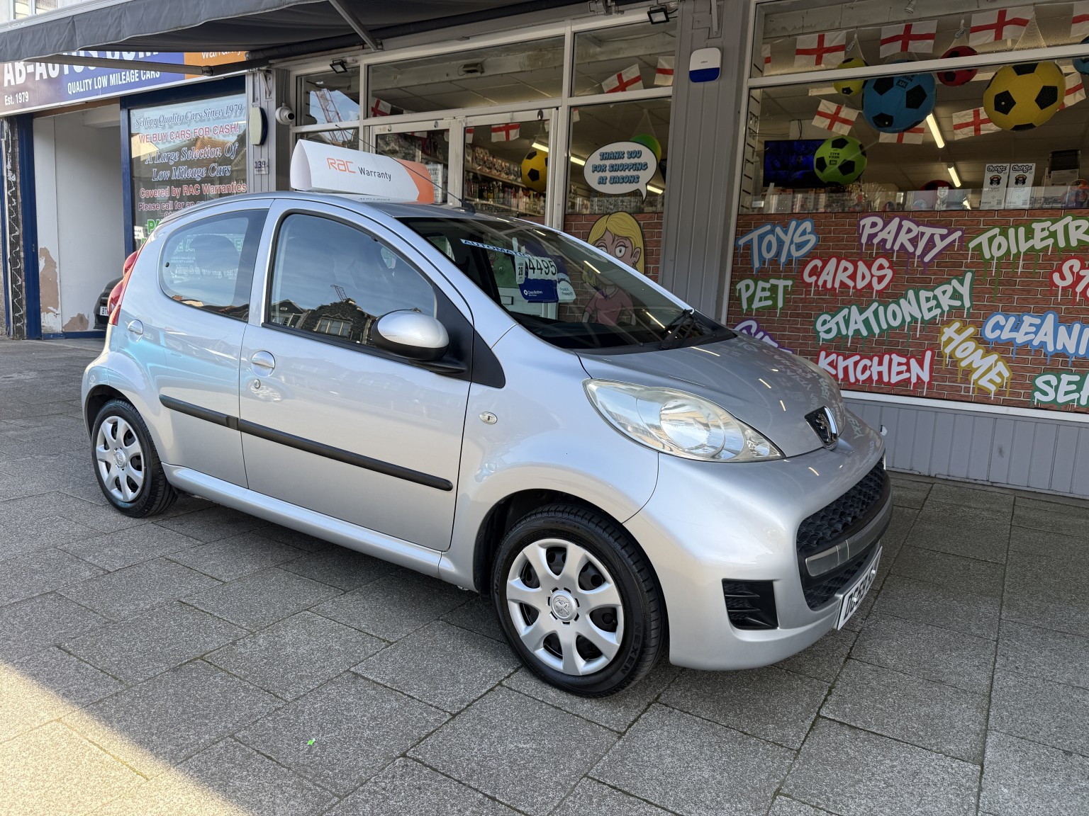 2009 Peugeot 107 1.0 12V Urban for sale, exterior front view