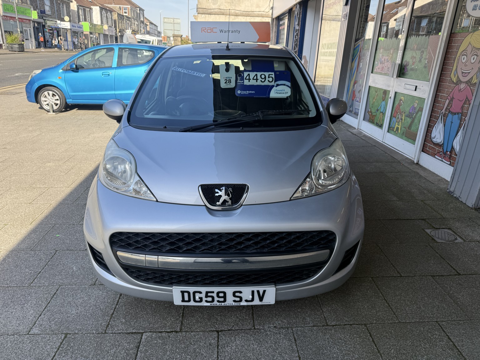 2009 Peugeot 107 1.0 12V Urban, exterior view 2