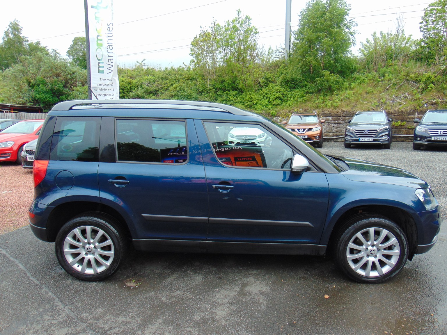 2016 Skoda YETI 2.0 TDI SE * MOT MAY 2027 * FINANCE AVAILABLE * FREE 6 MONTHS WARRANTY * PART EXCHANGES WELCOME *, exterior view 2