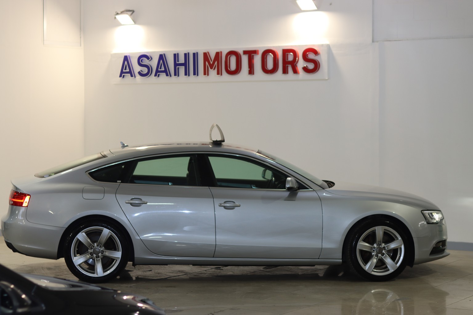 2014 Audi A5 2.0 TFSI SE Sportback S Tronic quattro, exterior view 2