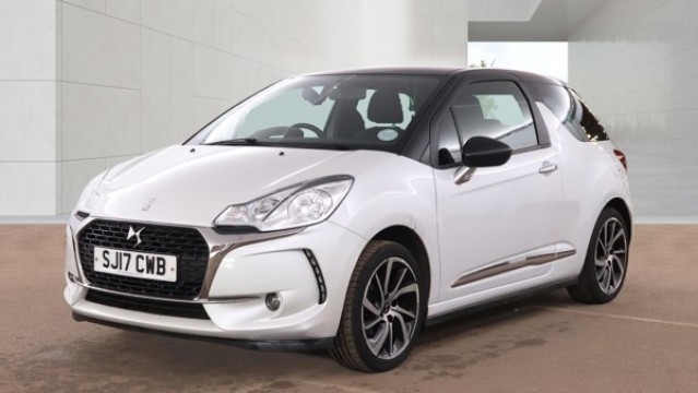 2017 Ds Automobiles DS 3 1.2 PureTech Connected Chic, exterior view 2