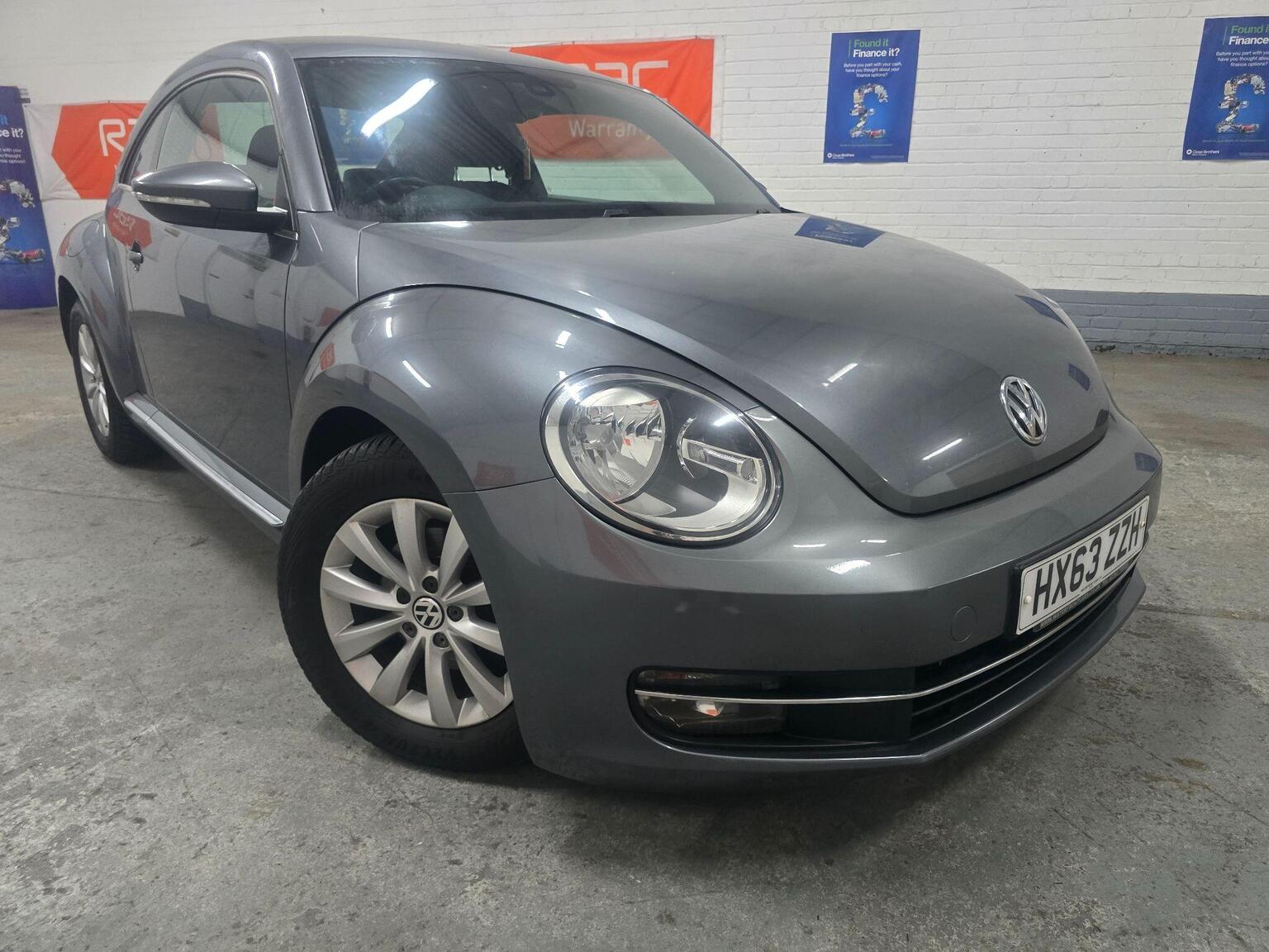 2013 VOLKSWAGEN BEETLE 1.6 TDI BlueMotion Tech Design Euro 5 (s/s) 3dr