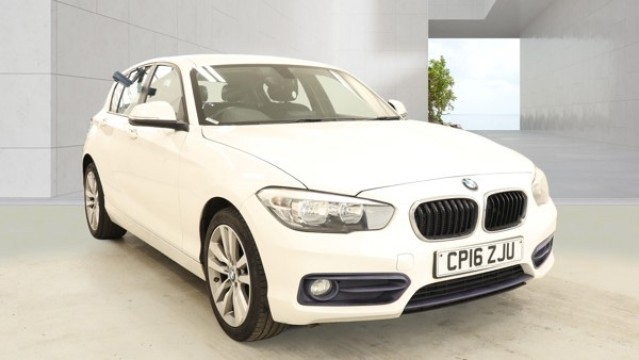 2016 BMW 1 SERIES 1.5 116d Sport 5-Door Diesel White 5dr LOWTAX+SATNAV+9 STAMPS, exterior view 3