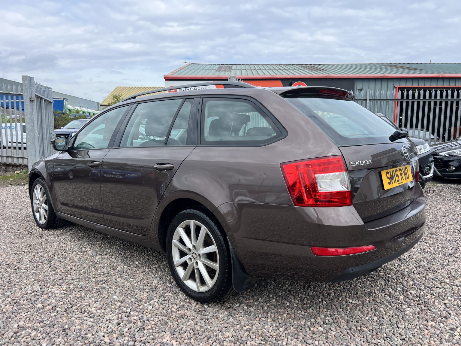 2015 Skoda OCTAVIA 1.4 TSI SE L, exterior view 4