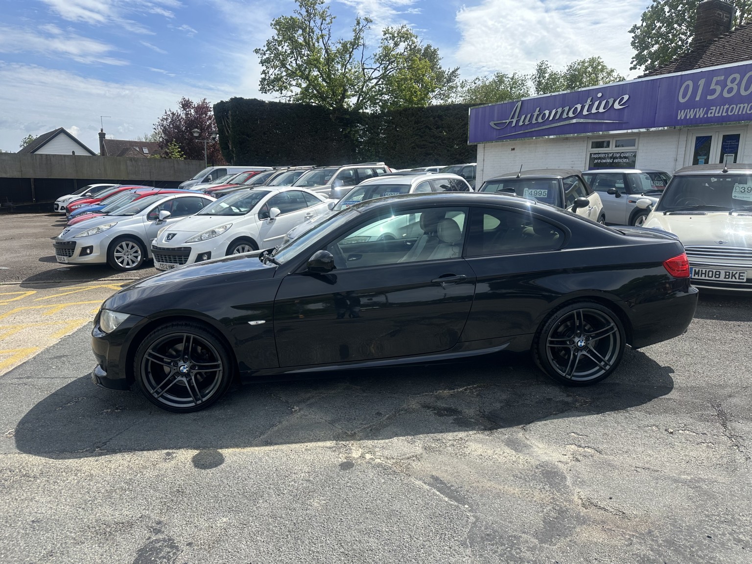 2012 BMW 3 SERIES 2.0 320d Sport Plus Edition Coupe, exterior view 2