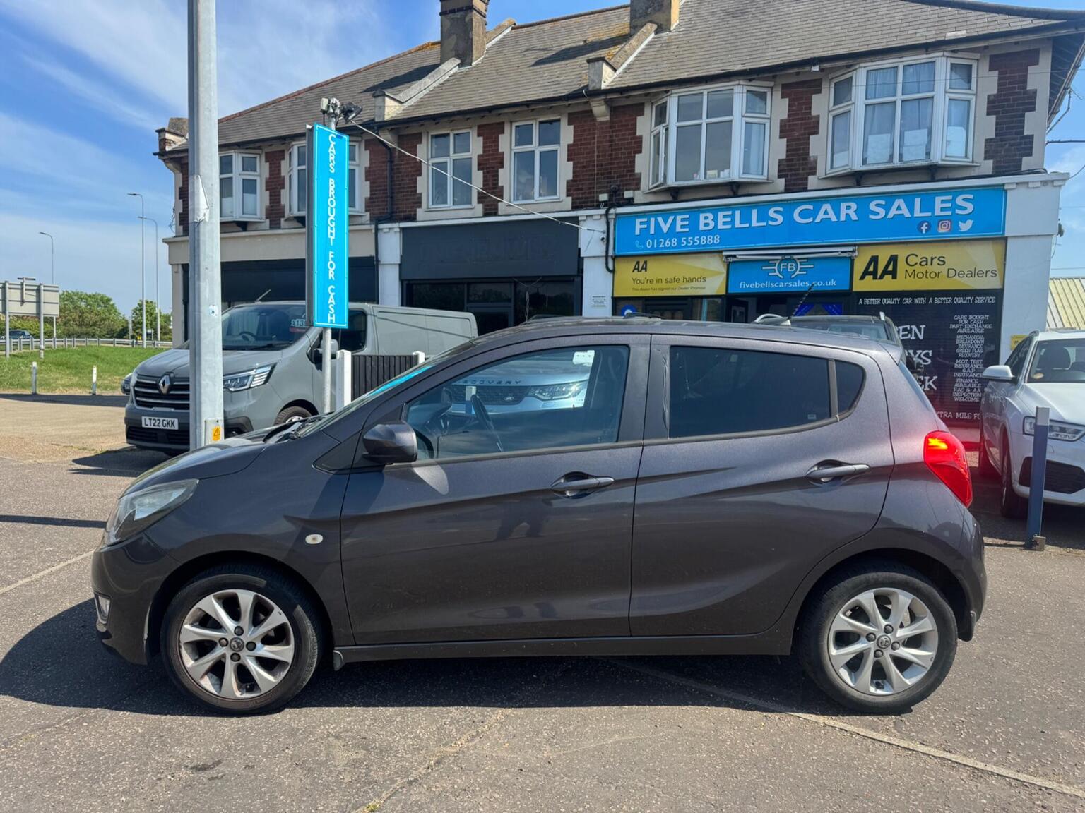 2015 Vauxhall VIVA 1.0i SL Euro 6 5dr, exterior view 2