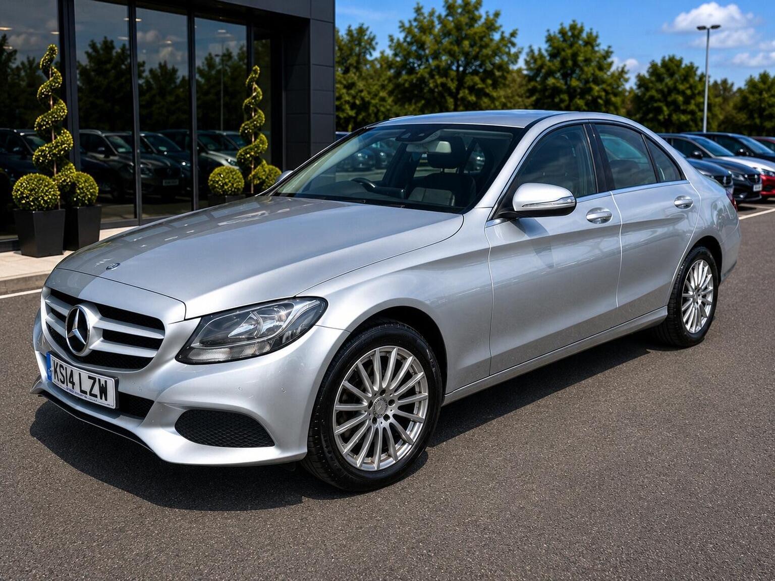 2014 MERCEDES-BENZ C CLASS 2.1 C220 BlueTEC SE Euro 6 (s/s) 4dr
