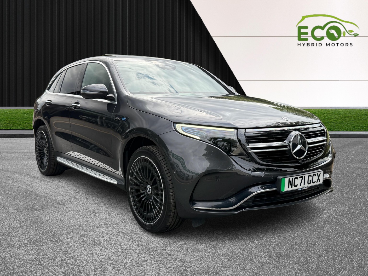 2022 Mercedes-Benz EQC EQC 400 80kWh AMG Line, exterior view 3