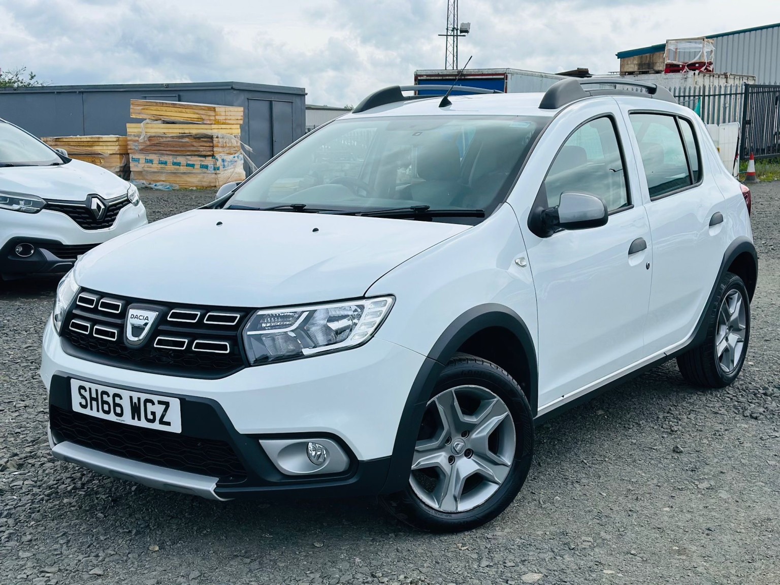 2016 Dacia SANDERO STEPWAY 0.9 Stepway Ambiance TCe 90, exterior view 3