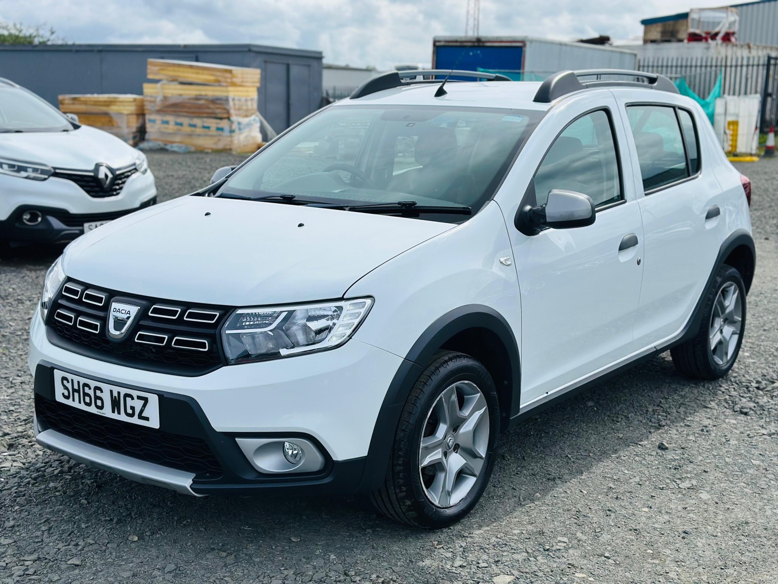 2016 Dacia SANDERO STEPWAY 0.9 Stepway Ambiance TCe 90, exterior view 4