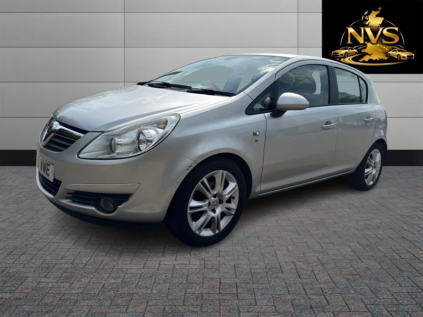 2010 Vauxhall CORSA 1.4 i 16v SE, exterior view 3