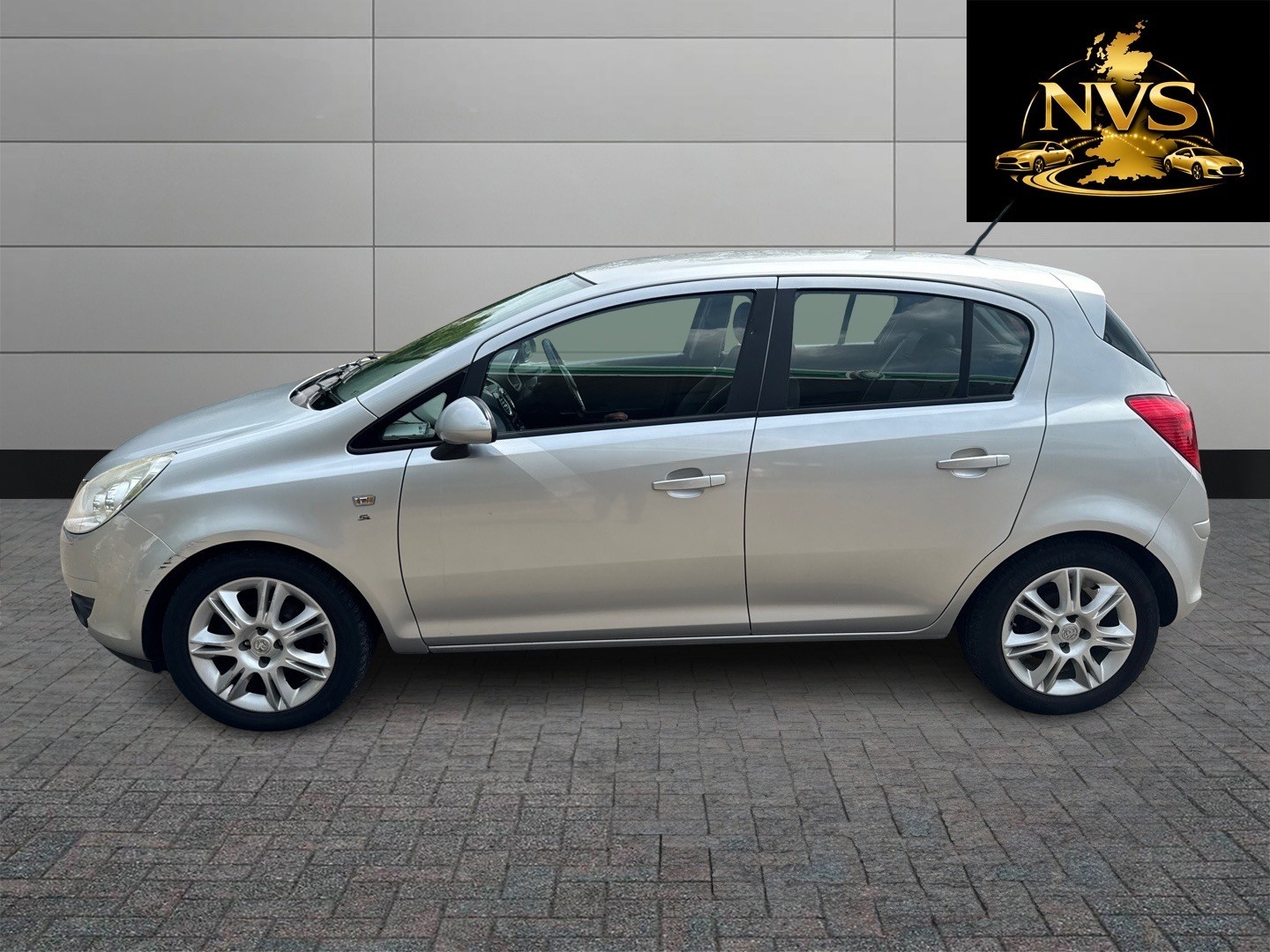 2010 Vauxhall CORSA 1.4 i 16v SE, exterior view 4