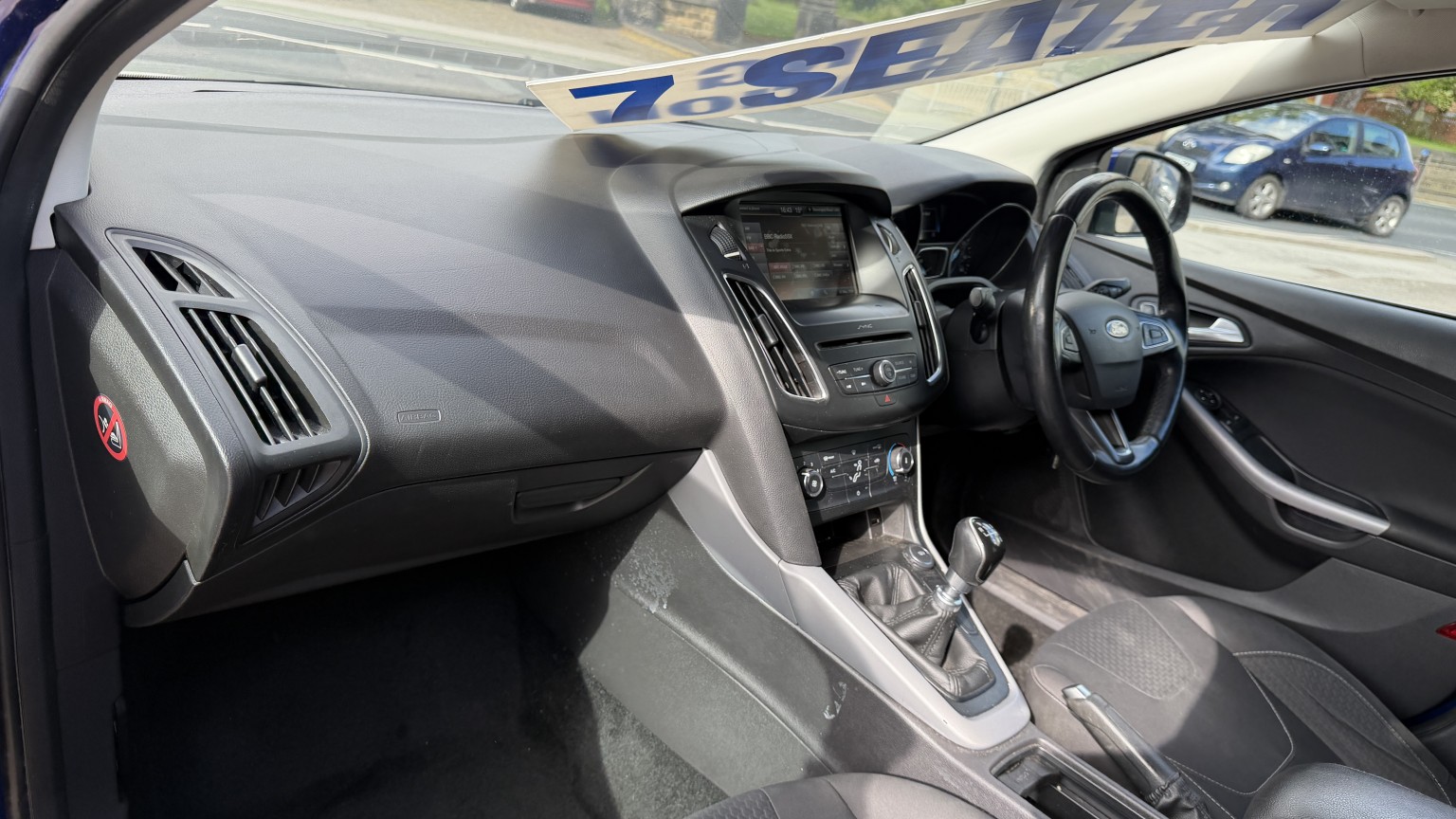 2016 Ford FOCUS 1.0 T EcoBoost Zetec Blue 5dr LOWTAX+SATNAV+10 STAMPS, exterior view 2