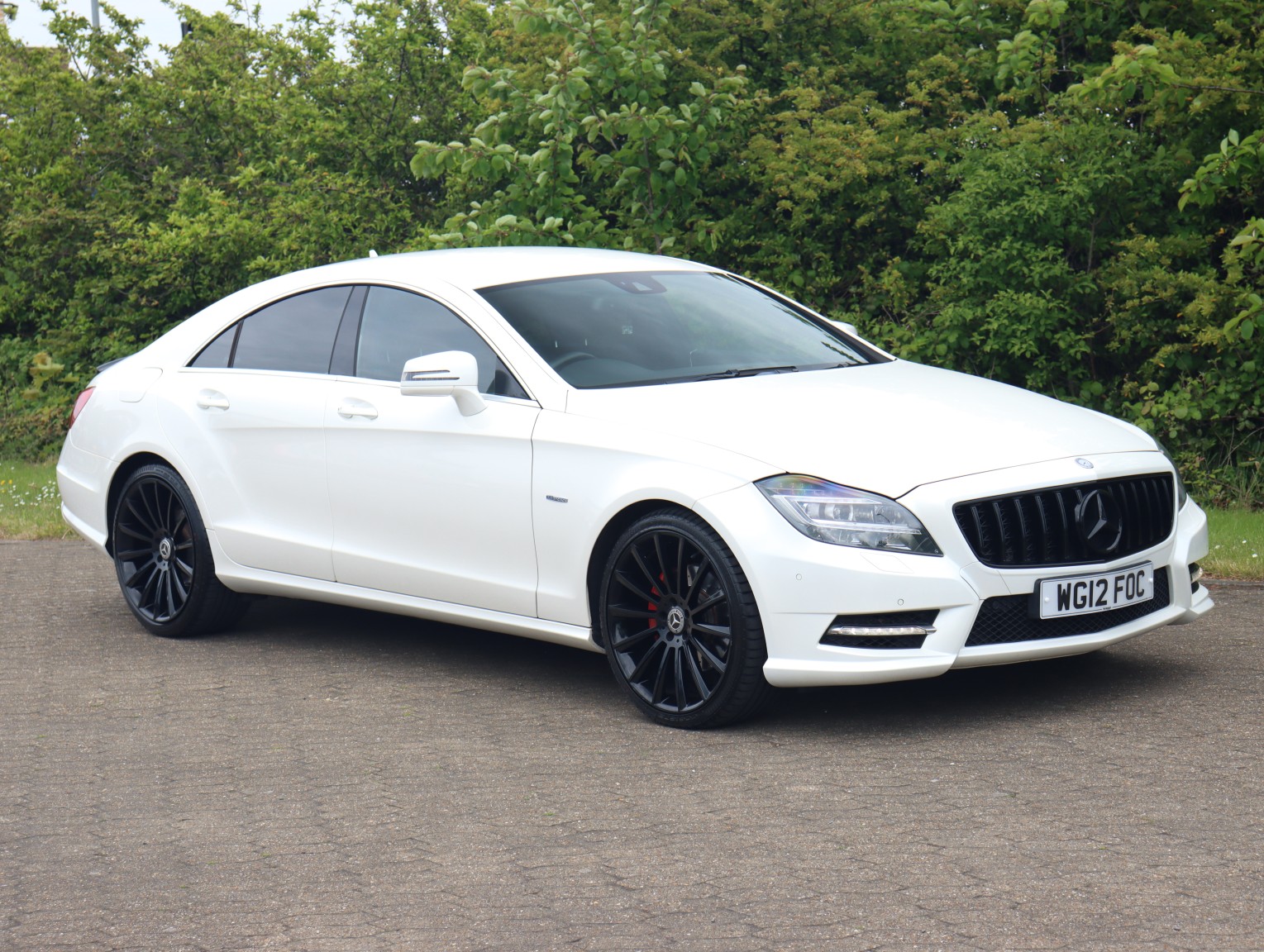 2012 Mercedes-Benz CLS 3.0 CLS350 CDI V6 BlueEfficiency Sport for sale, exterior front view