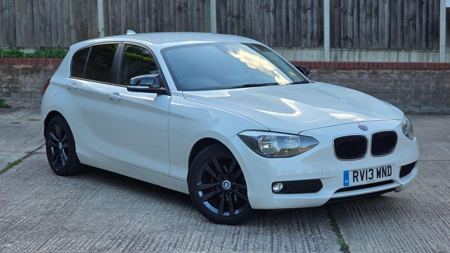 2013 BMW 1 SERIES 1.6 116d ED EfficientDynamics Euro 5 (s/s) 5dr for sale, exterior front view