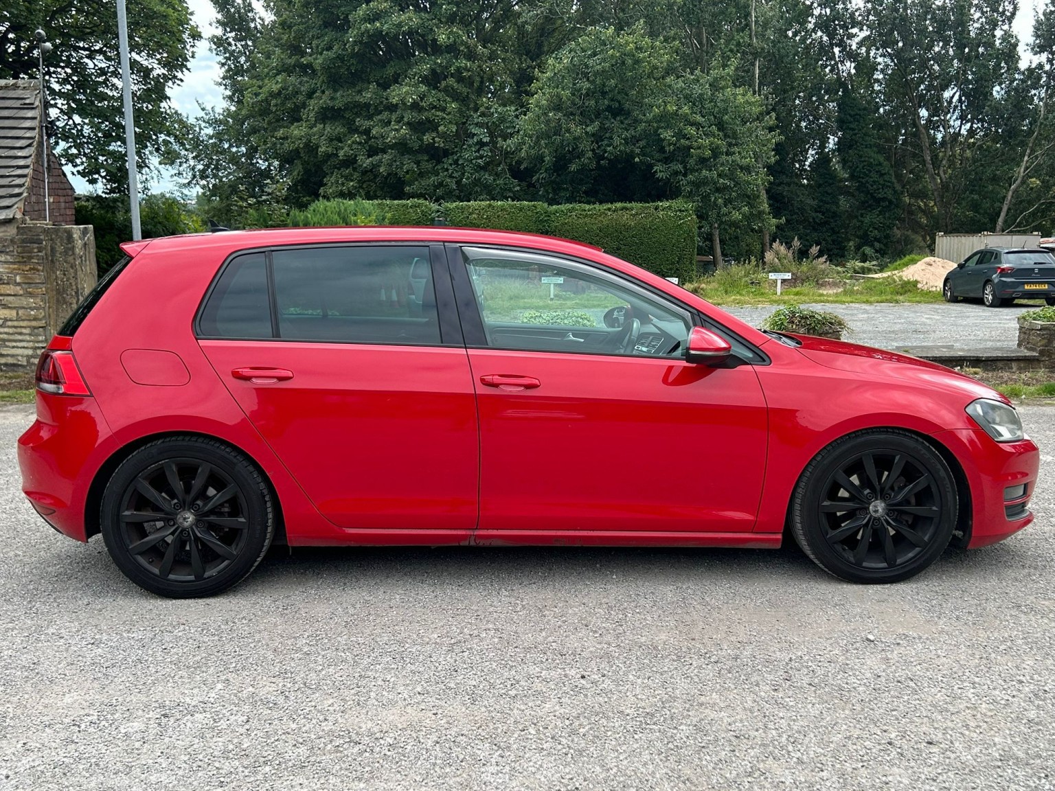2013 Volkswagen GOLF 2.0 TDI BlueMotion Tech GT, exterior view 2