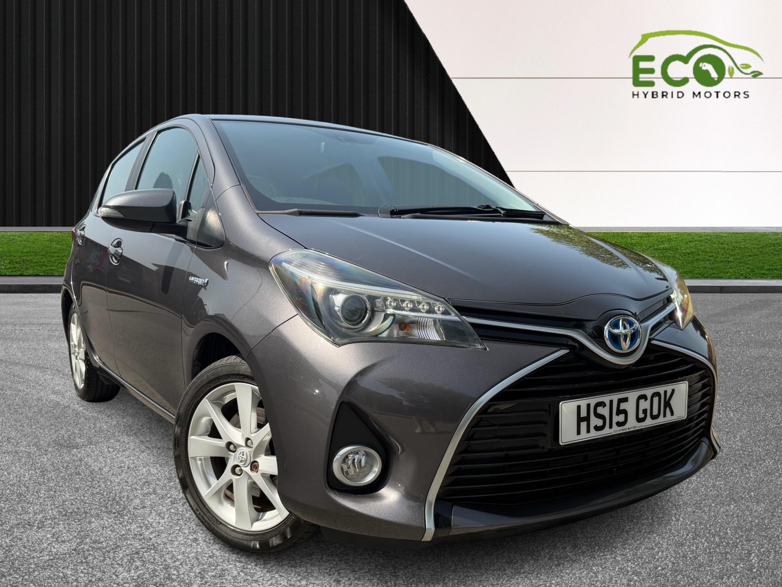 2015 TOYOTA YARIS 1.5 VVT-h Excel