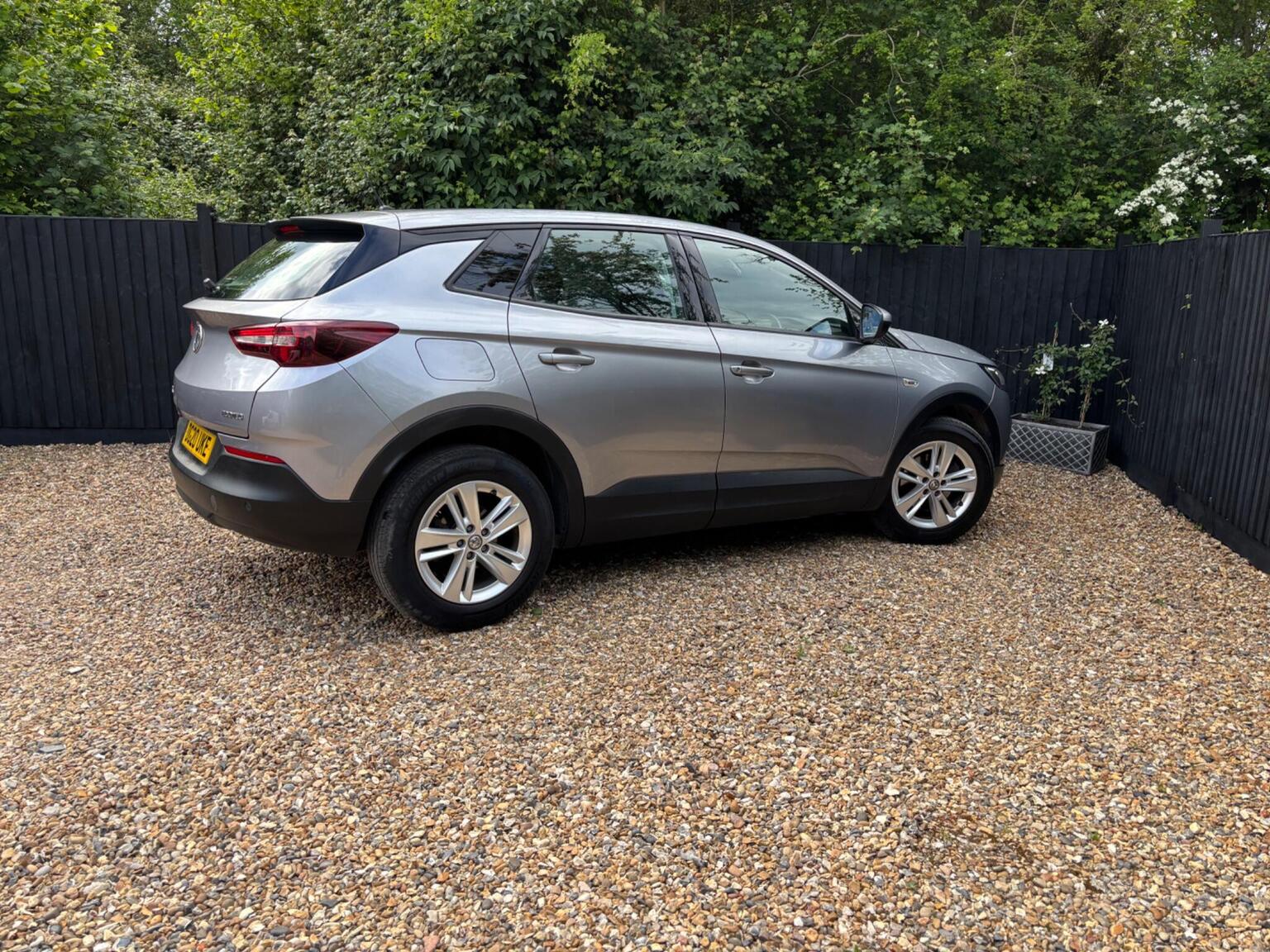 2020 Vauxhall GRANDLAND X 1.2 Turbo SE Euro 6 (s/s) 5dr, exterior view 3