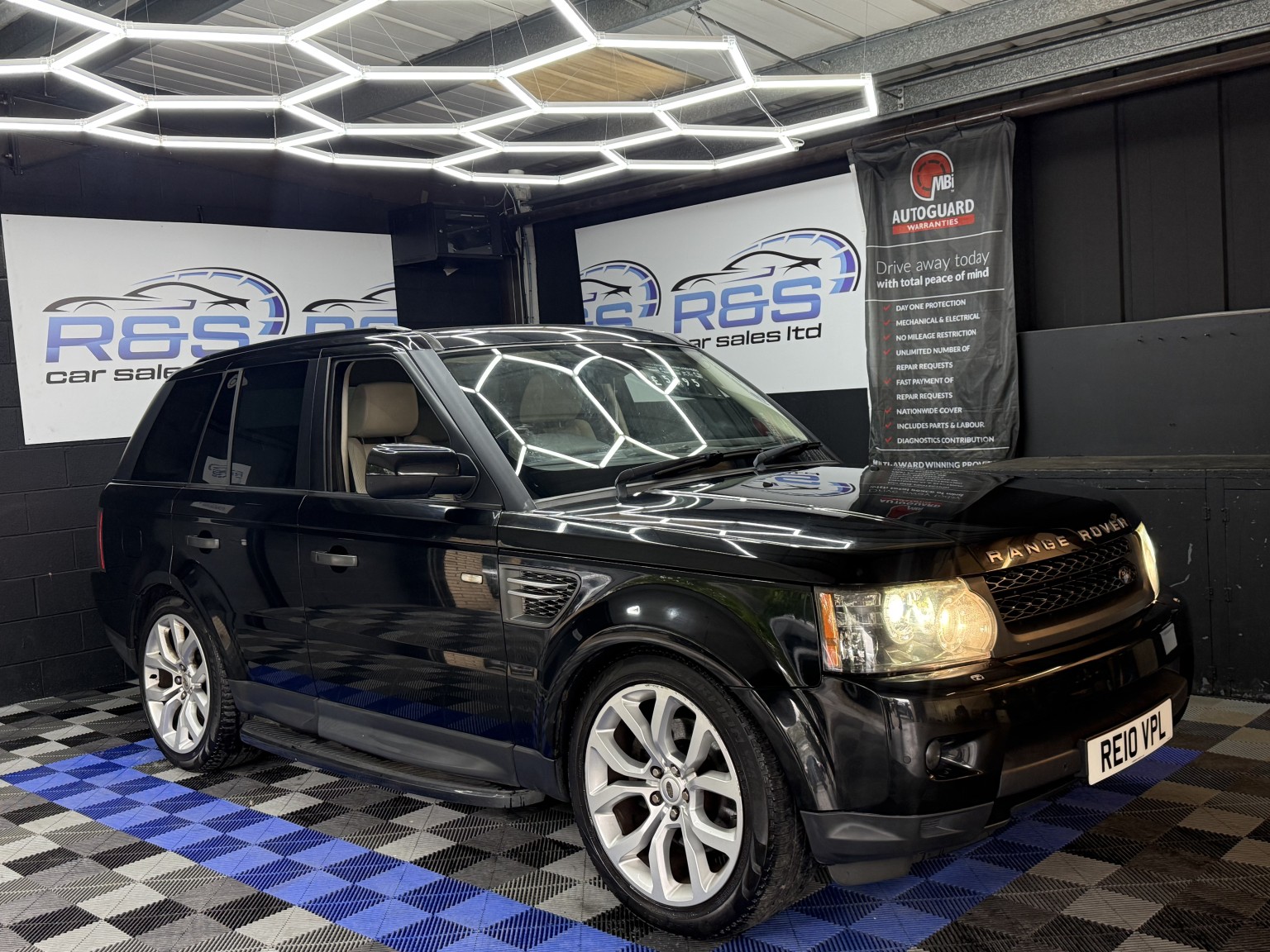 2010 Land Rover RANGE ROVER SPORT 3.0 TD V6 HSE, exterior view 2
