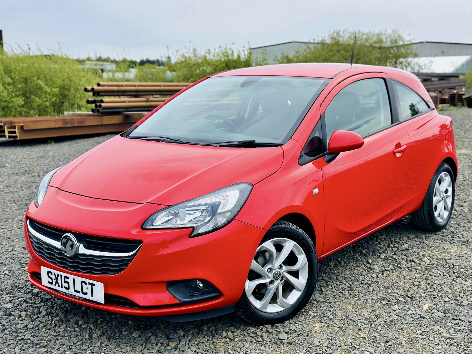 2015 Vauxhall CORSA 1.4 i ecoFLEX Excite, exterior view 3