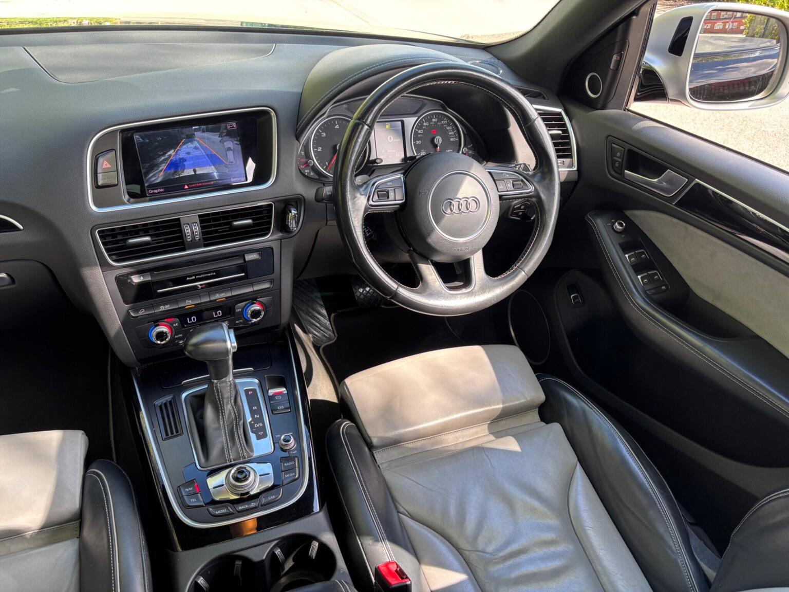 2015 Audi Q5 2.0 TDI S line Plus S Tronic quattro Euro 6 (s/s) 5dr, exterior view 2